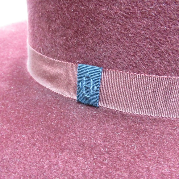 authentic HERMÈS bordeaux FELTED RABBIT FUR hat - Picture 4 of 8